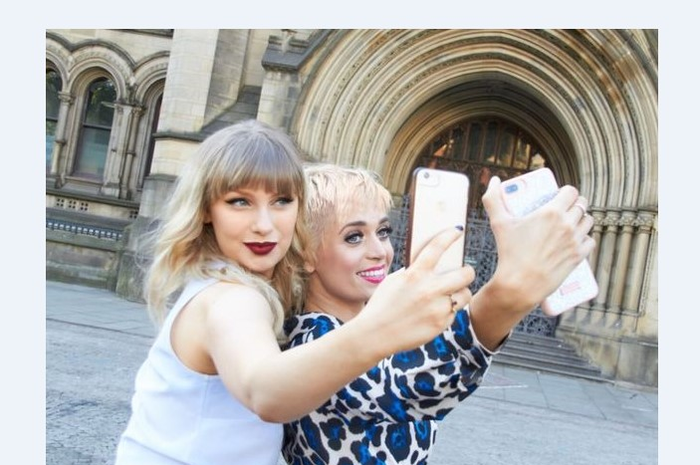 Taylor Swift dan Katy Perry