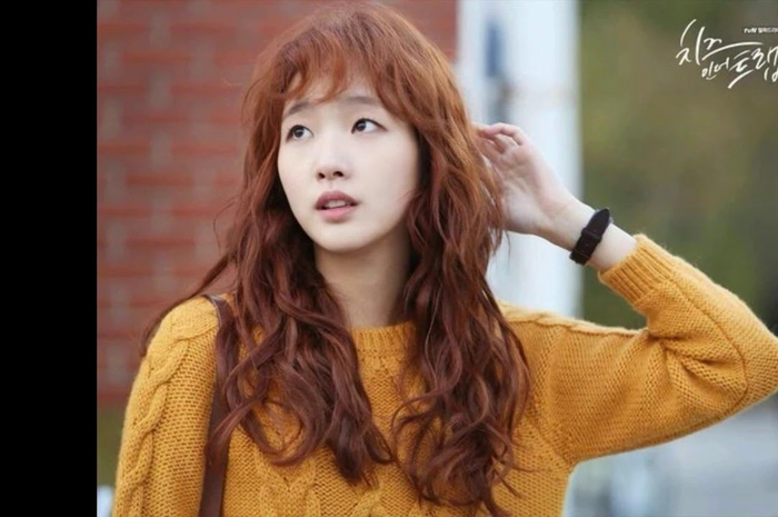 Kim Go Eun di Kdrama Cheese in Trap.