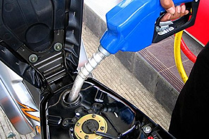 Ini Manfaat isi bensin sampai full tank