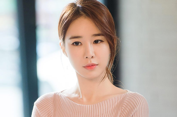 Yoo In Na