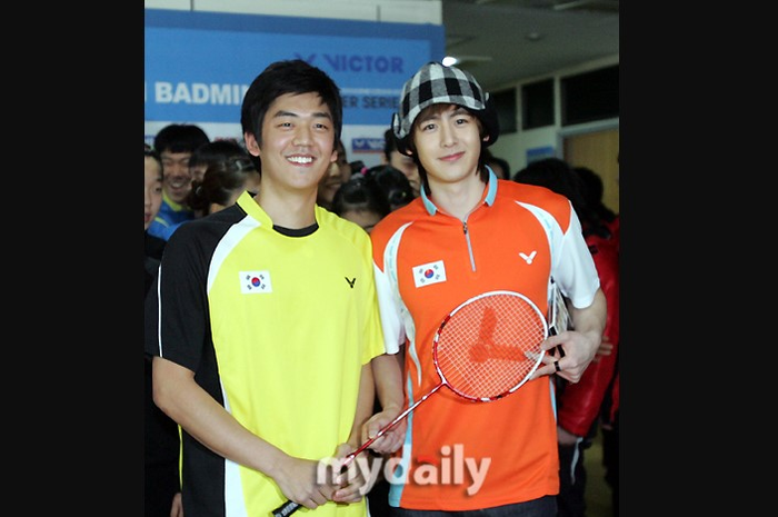 Lee Young Dae dan Nichkhun '2PM'