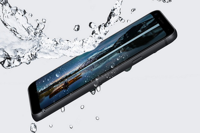 LG-Q7