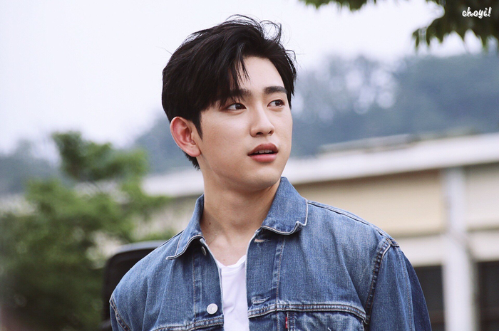 Jinyoung 'GOT7'