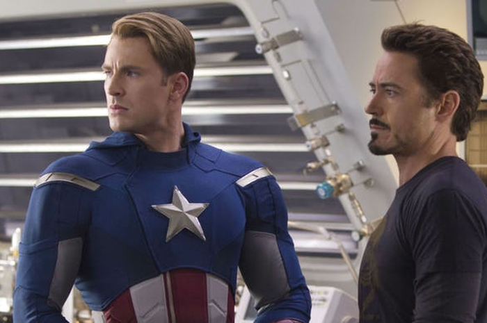 Chris Evans dan Robert Downey Jr