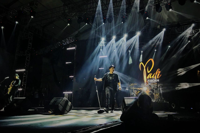 Penampilan Padi di Synchronize Fest 2018