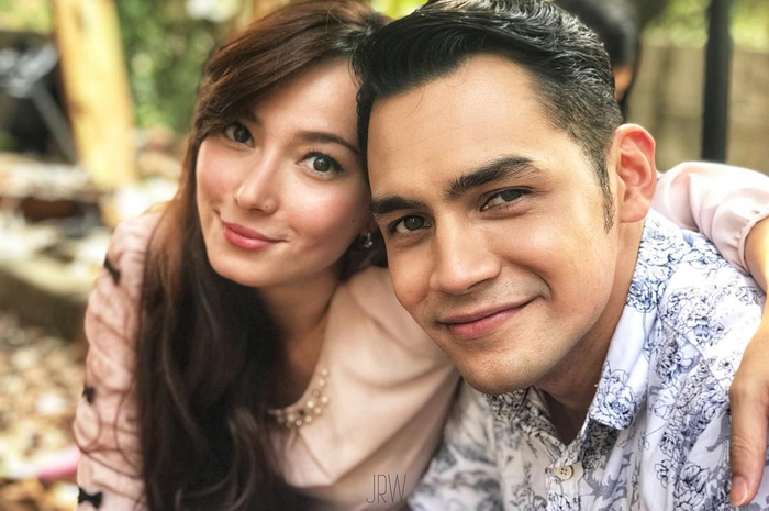Asmirandah dan Jonas Rivanno