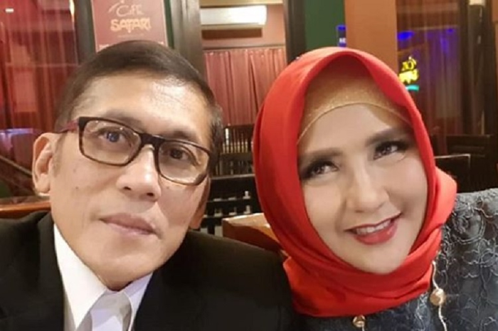 Yati Octavia dan Pangky Suwito