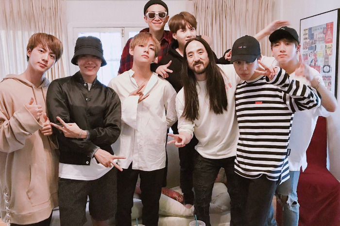 BTS dan Steve Aoki