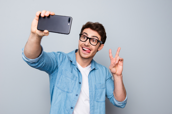 Ilustrasi Selfie