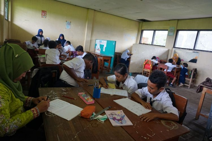 Ilustrasi guru dan para murid