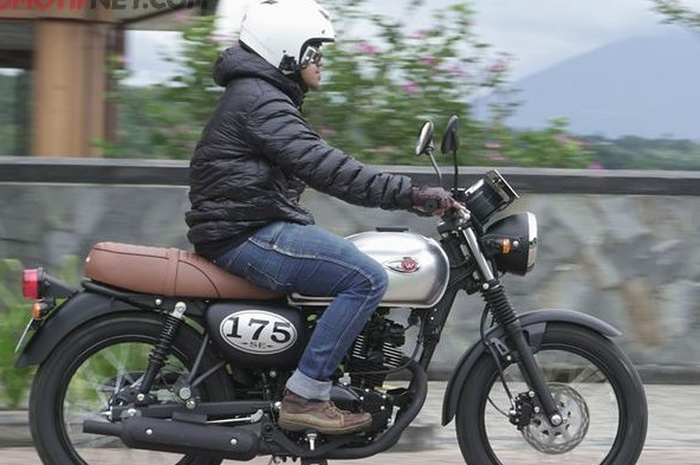Kawasaki W175