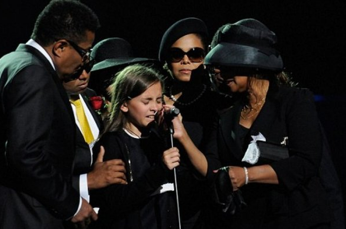 Paris Jackson si putri Michael Jackson