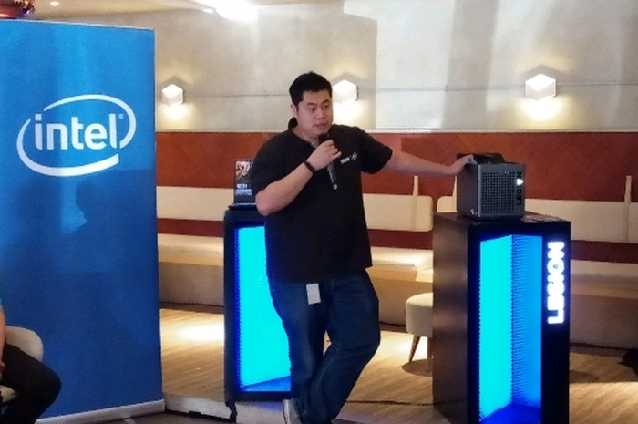Lenovo luncurkan PC gaming portabel Legion C730, dilengkapi oleh komponen kuat seperti prosesor Intel i9 dan NVIDIA RTX 2080.