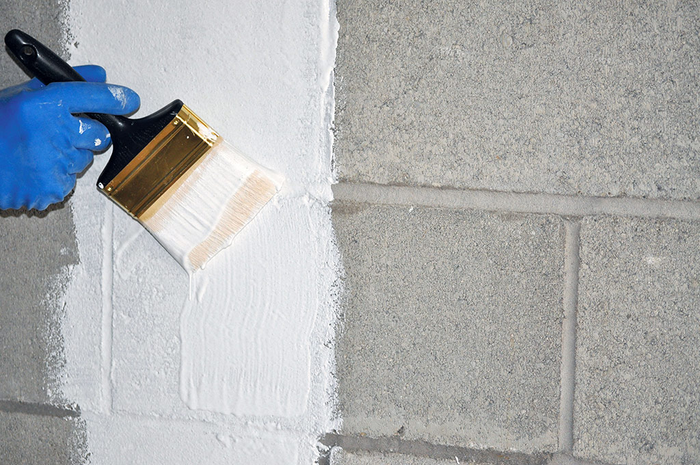 Bahan waterproofing yang dipilih harus sesuai dengan kebutuhan dan berkualitas baik.