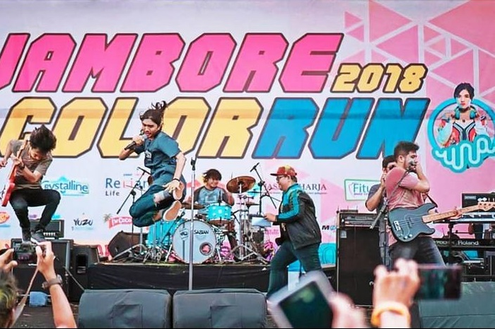 Meriahnya Sheila on 7 Ikut Jambore Color Run 2018