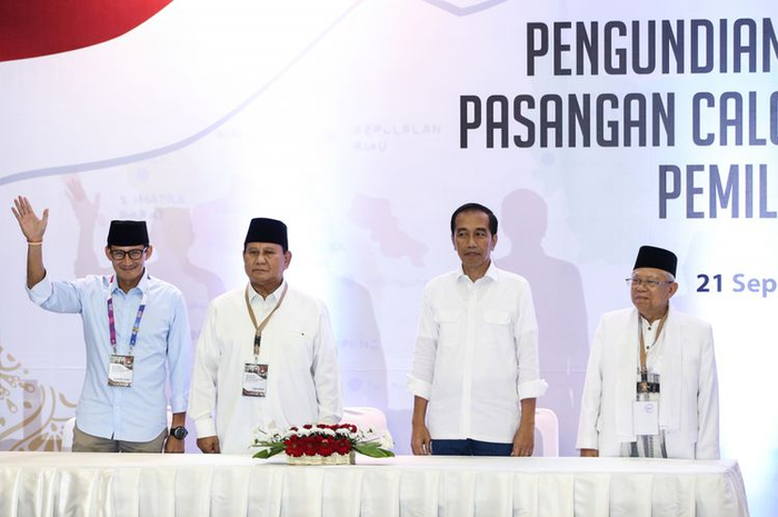 Dua pasangan calon presiden dan wakil presiden