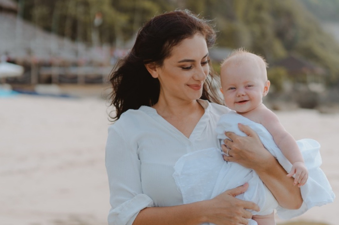 Marissa Nasution dan putrinya, Alaia Moana.