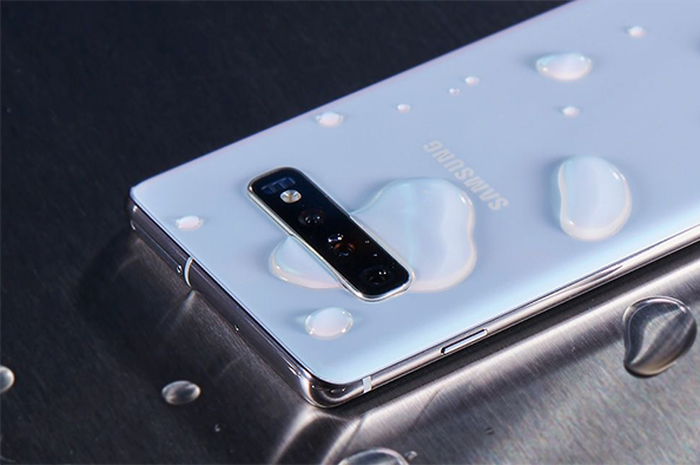 Samsung Galaxy S10