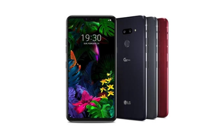 LG perlihatkan kehebatan G8 ThinQ dengan fitur sensor yang mampu kenali gesture tangan untuk pengendalian dan membaca nadi di telapak tangan untuk buka kunci.