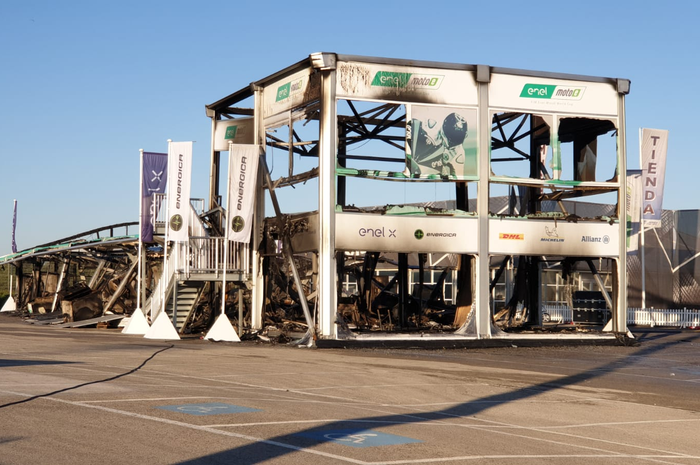 Gudang MotoE terbakar di Jerez sebelum sesi tes dimulai