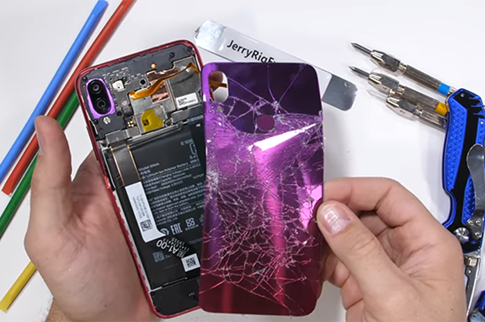 Percobaan Test Ketahanan Redmi Note 7