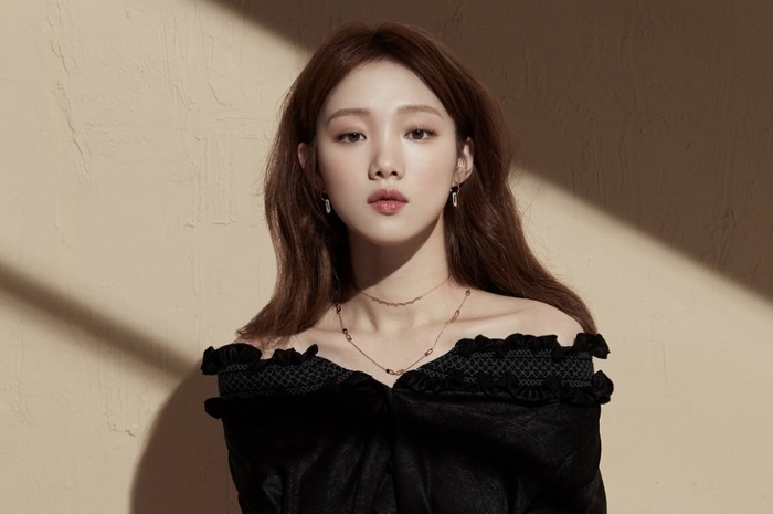 Lee Sung Kyung