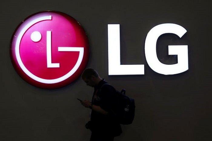 LG merupakan salah satu vendor smartphone yang dikenal lamban untuk pembaruan software