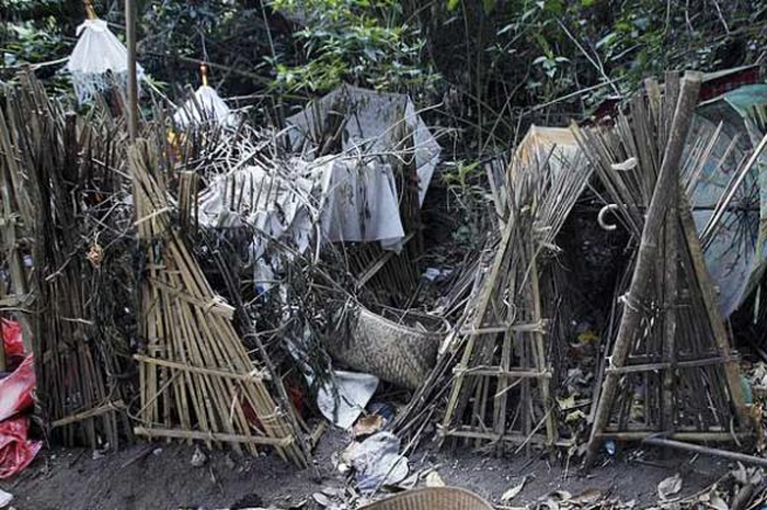 Trunyan adalah salah satu desa milik orang Bali Aga, yang banyak ditemukan di Kabupaten Karangasem, di bagian timur pulau.