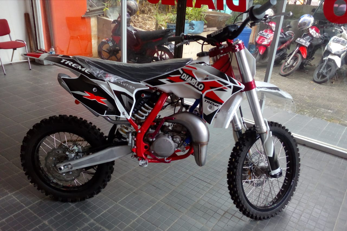 Dipajang di showroom di Semarang