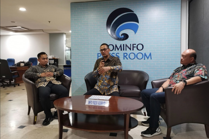 Pemerintah Kembangkan Chatbot Anti Hoaks untuk Identifikasi Berita Hoaks 