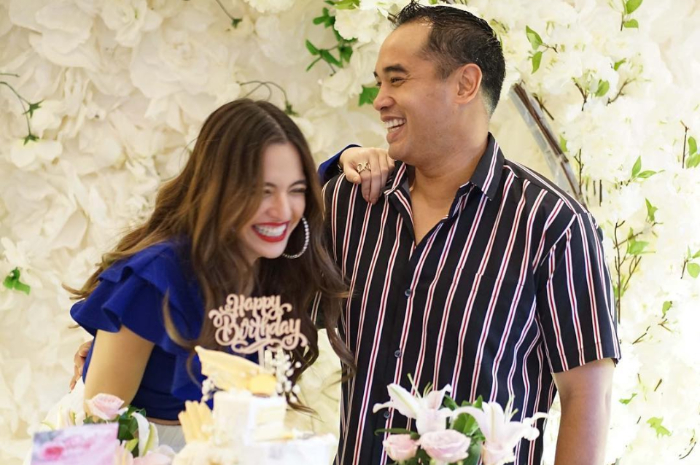 Nia Ramadhani, Ardi Bakrie