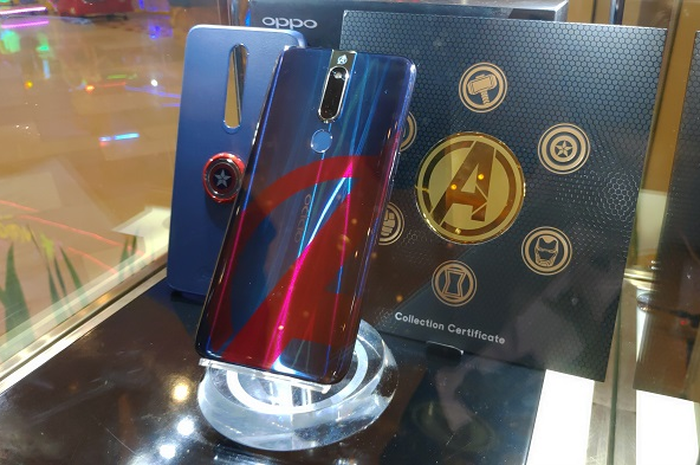 Oppo F11 Pro Avengers Edition diperlihatkan di Gandaria City, Jakarta, (24/04/2019)