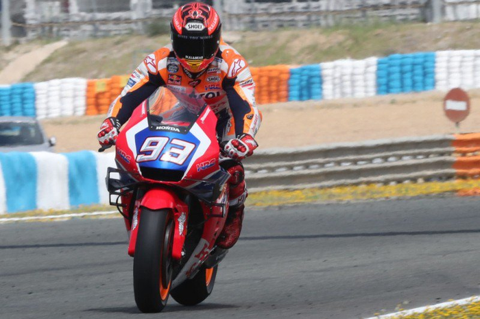 marc marquez jajal motor milik stefan bradl