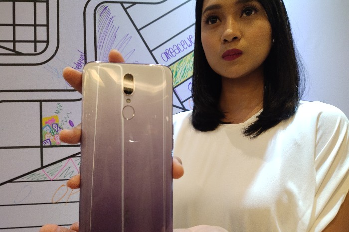 Oppo F11 Jewelry White