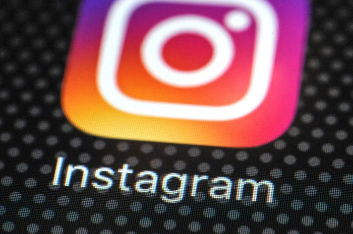 Ilustrasi Instagram