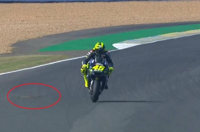 Rantai motor Valentino Rossi putus di sesi FP1 MotoGP Prancis.