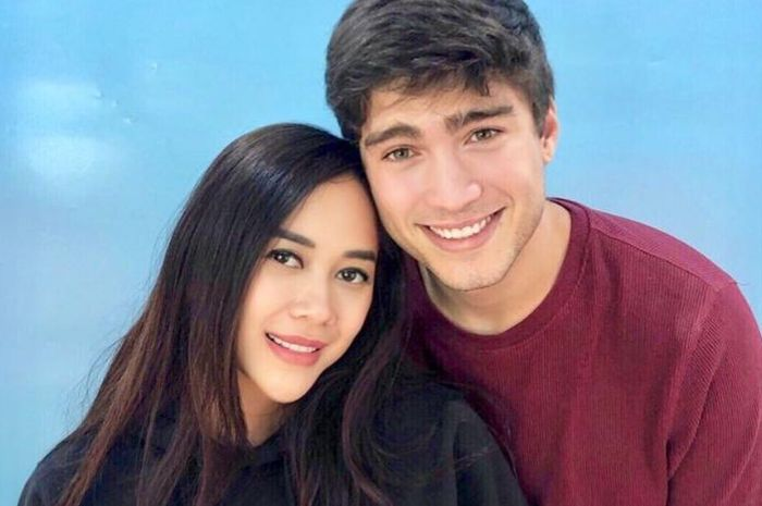 Aura Kasih dan Eryck Amaral   