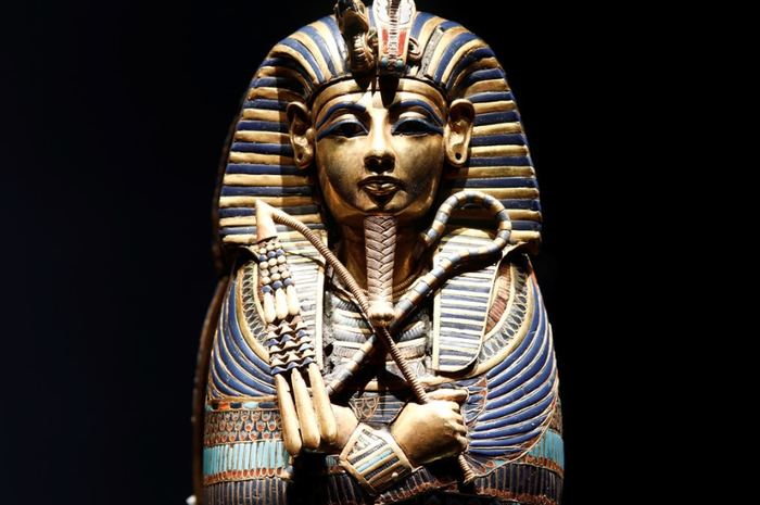 Raja Tutankhamun dari Mesir.