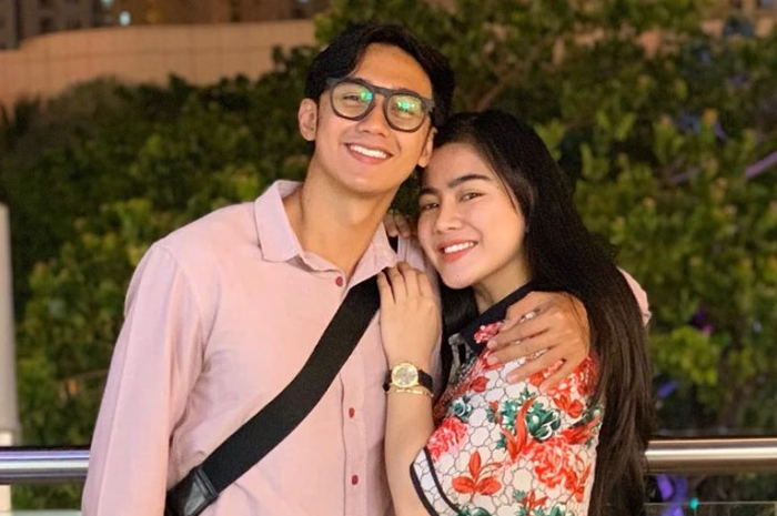 Caesar Hito, Felicya Angelista