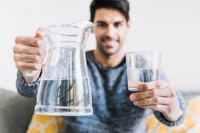 Pastikan kebutuhan air harian tercukupi dengan aplikasi Drink Water Reminder