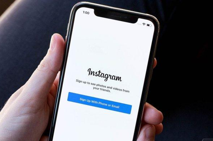 Ilustrasi login di Instagram