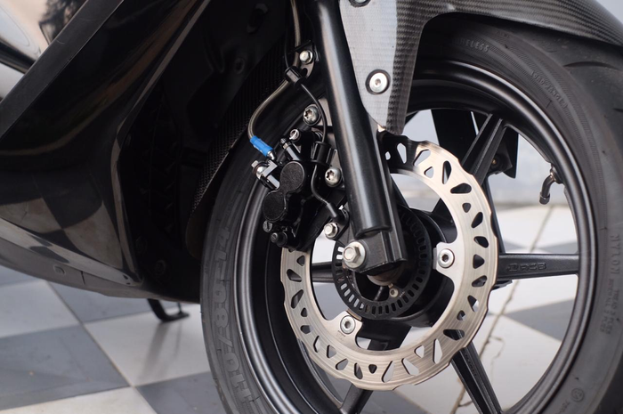 Ilustrasi sistem pengereman motor. 