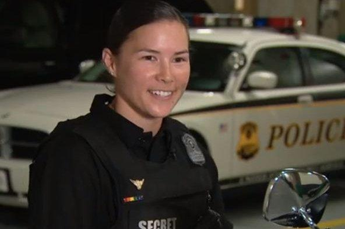 Alta Lauren Gunawan merupakan anggota Secret Service Amerika Serikat Divisi Pengawalan Motor. Dan dia merupakan keturunan Indonesia.