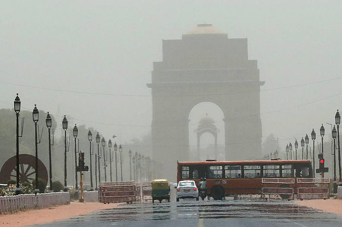 keadaan di India, fatamorgana tercipta saking panasnya cuaca