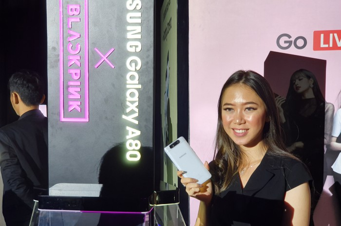 Samsung A80 hadir di Indonesia dan sudah bisa dibeli.
