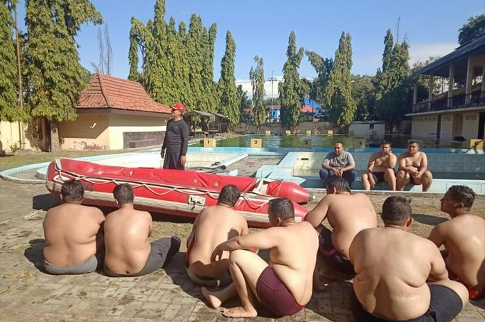 Polisi gendut jalani program diet di SPN Mojokerto