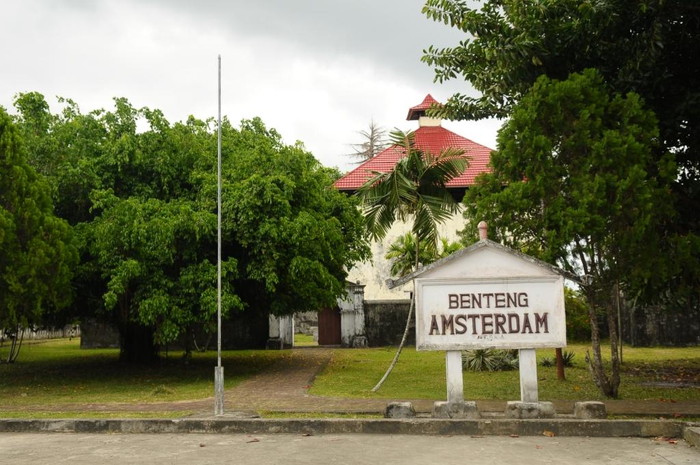 Benteng Amsterdam di Ambon
