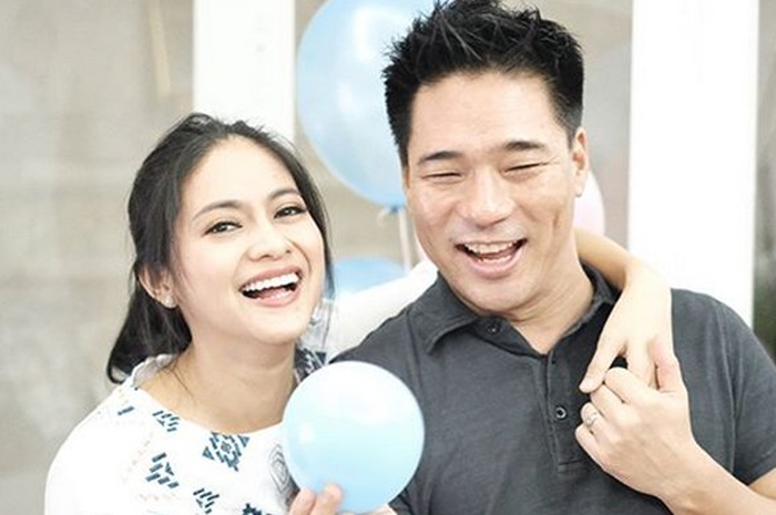 Rini Yulianti dan suami, Michael Andrew Ha 