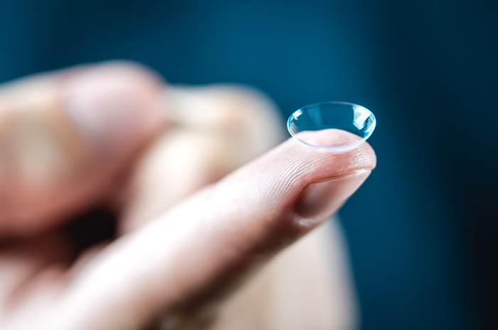 Resiko memakai soft lense