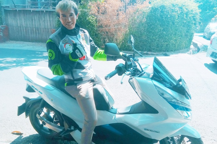 Biaya sewa PCX Electric murah banget
